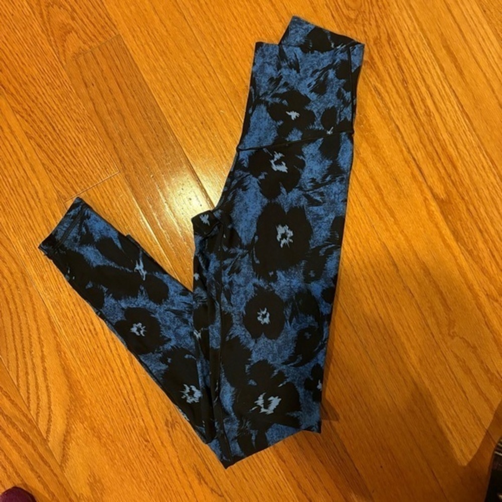 Aerie Blue and Black Leggings